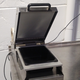 Sealing machine Duniform DF25